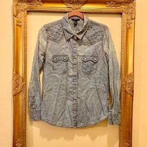 studded denim shirt with pearl snaps